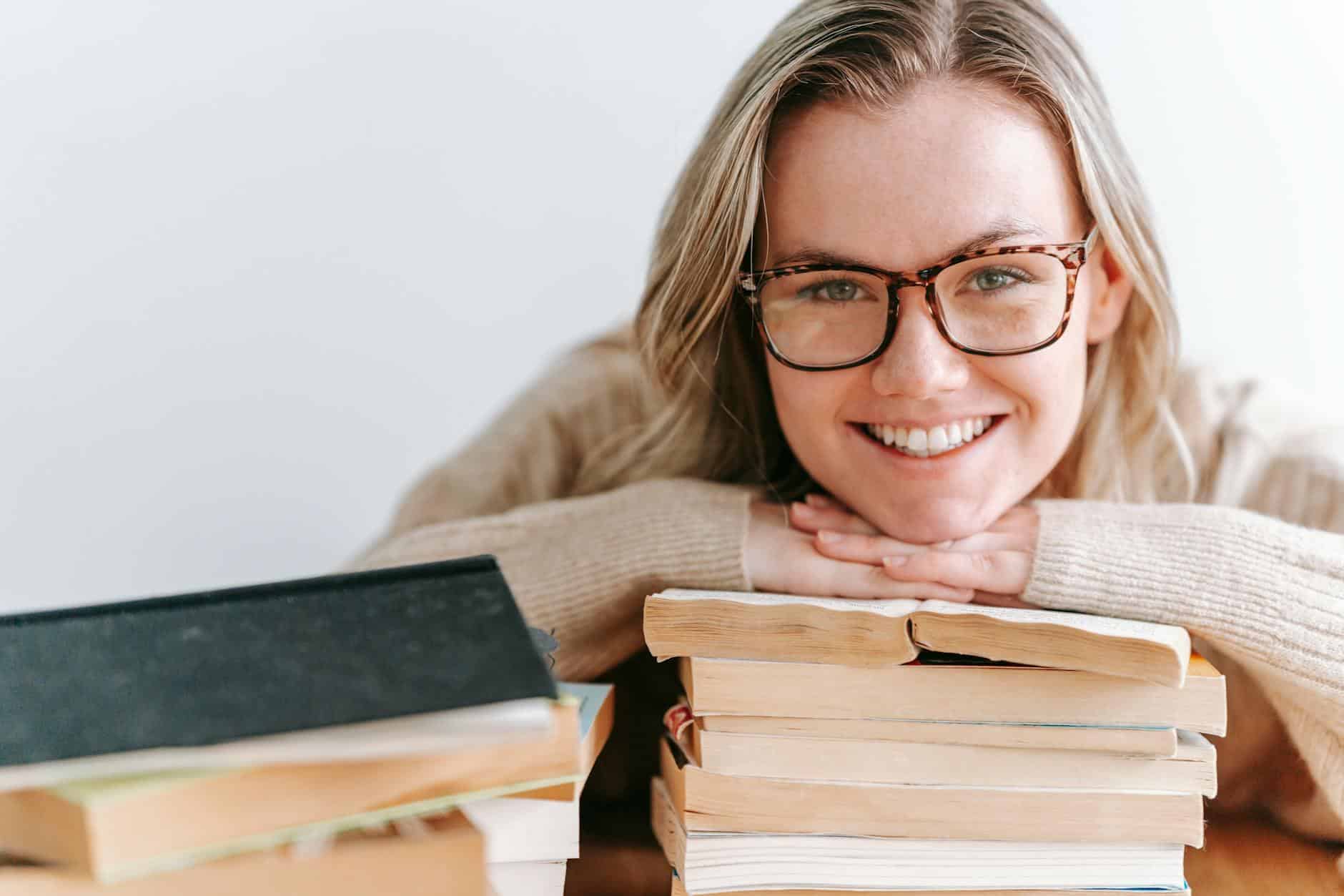 Топ-10 книг, которые изменят твою жизнь этой весной — лучшие книги для саморазвития 2026