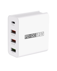 Зарядное устройство Goodbuy multi 3 x USB / USB-C / 51W / 3.4A белое