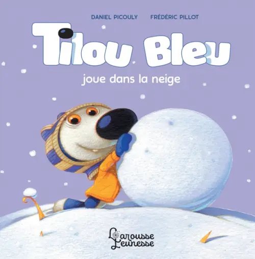 Tilou bleu joue dans la neige